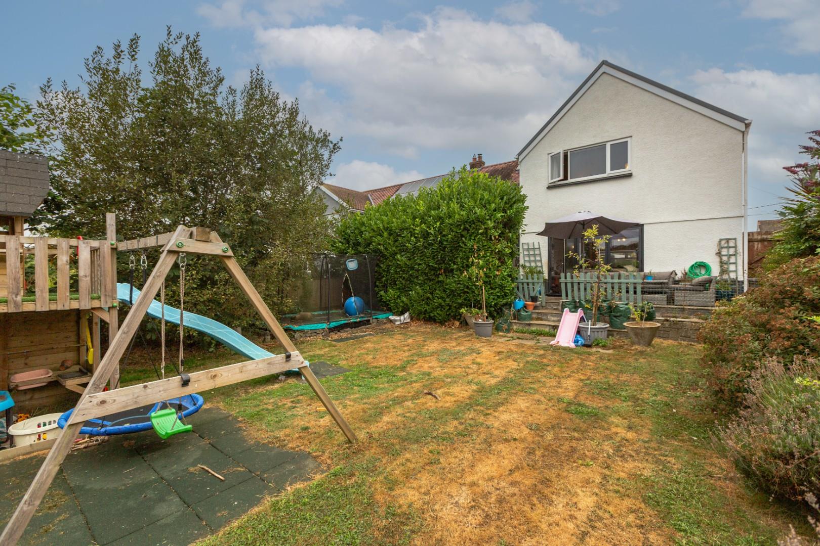 Pennard Road, Kittle, Pennard, Swansea, SA3 3JY